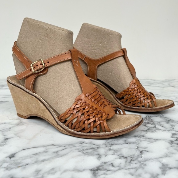 Baskets Buskins made in Brazil brown woven leather suede wedge sandals - Picture 1 of 10